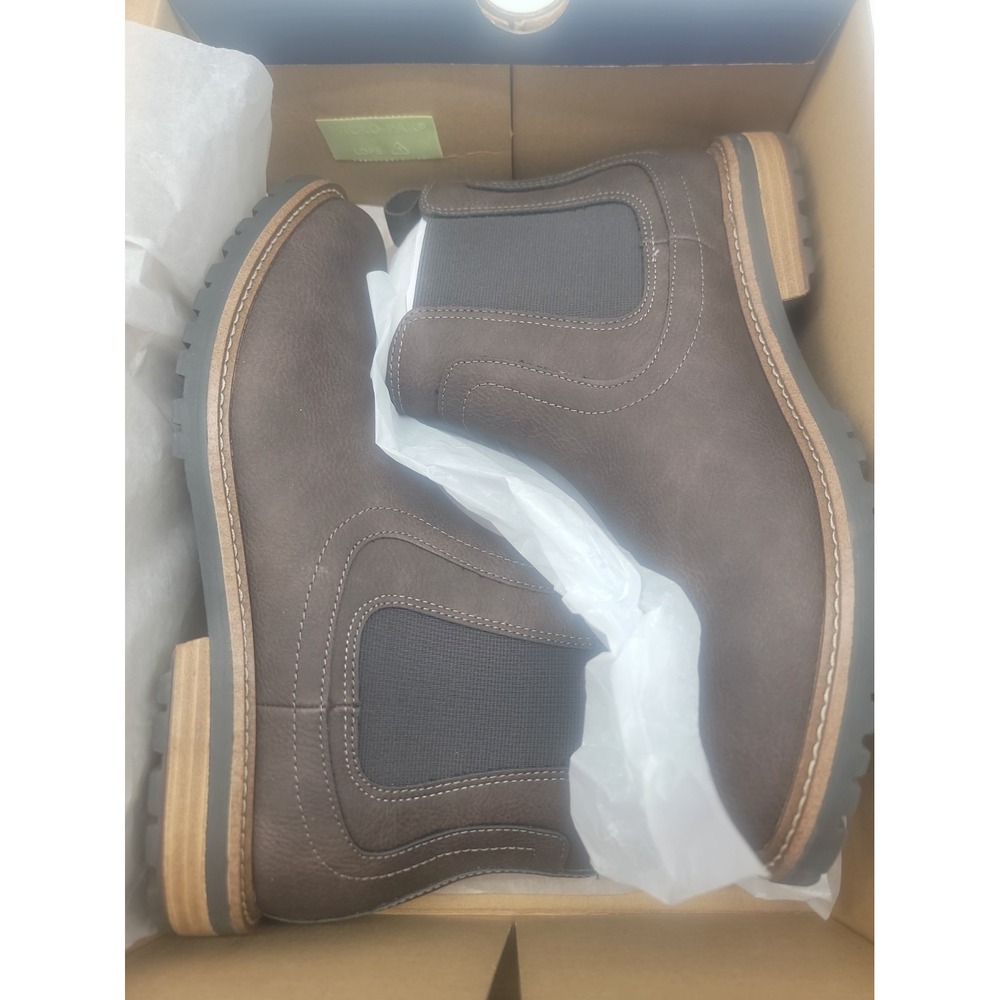 Dockers Mens Camden Rugged Chelsea Boot 8.5 New In Box!
